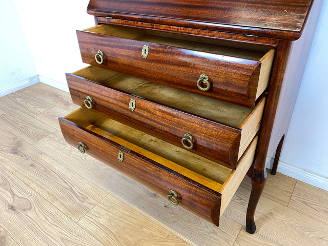 WMK Edler schwedischer 50er Jahre Sekretär im antikem Stil aus vollem Holz mit fester Schreibplatte und edlen Messingbeschlägen # Schreibschrank Schreibtisch Lady Desk Chippendale Stilmöbel Vintage