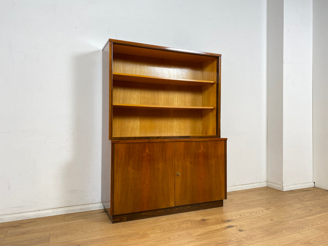 WMK Hochwertiger und gut erhaltener tschechischer 50er Jahre Bücherschrank aus vollem Holz mit verstellbaren Regalböden # Schrank Bücherregal Regal Highboard Sideboard Kommode Mid-Century Vintage 60er