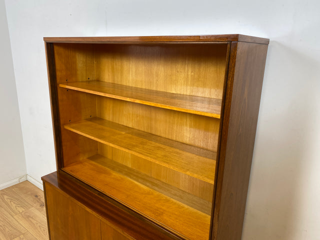 WMK Hochwertiger und gut erhaltener tschechischer 50er Jahre Bücherschrank aus vollem Holz mit verstellbaren Regalböden # Schrank Bücherregal Regal Highboard Sideboard Kommode Mid-Century Vintage 60er