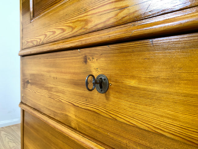 WMK Wunderschöner und gut erhaltener antiker Sekretär aus vollem Holz mit 12 Schubladen & fester Schreibplatte # Schreibschrank Schreibtisch Highboard Kommode Wäschekommode Schrank Biedermeier Vintage