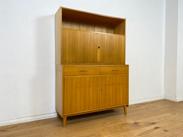 WMK Minimalistisches und sehr gut erhaltenes 70er Jahre Highboard mit Schubladen, Regalfach und schönen Messinggriffen # Schrank Wäscheschrank Kommode Sideboard Wohnzimmerschrank Mid-Century Vintage