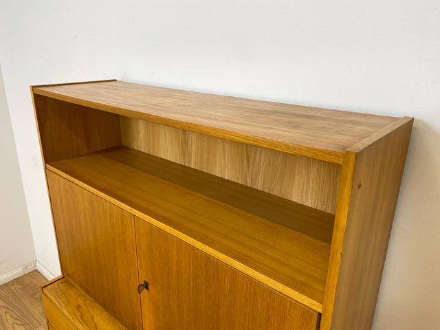 WMK Minimalistisches und sehr gut erhaltenes 70er Jahre Highboard mit Schubladen, Regalfach und schönen Messinggriffen # Schrank Wäscheschrank Kommode Sideboard Wohnzimmerschrank Mid-Century Vintage