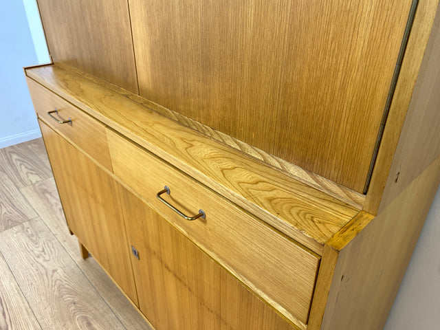 WMK Minimalistisches und sehr gut erhaltenes 70er Jahre Highboard mit Schubladen, Regalfach und schönen Messinggriffen # Schrank Wäscheschrank Kommode Sideboard Wohnzimmerschrank Mid-Century Vintage