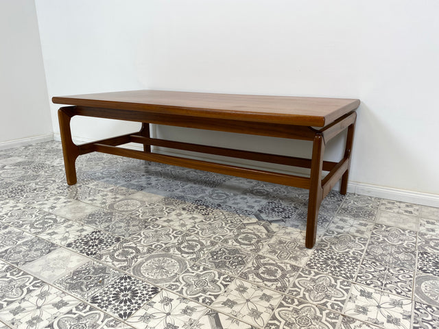 WMK Formschöner und gut erhaltener Danish Design Couchtisch mit wunderschöner Maserung # Wohnzimmertisch Tisch Table 60er Mad Men Vintage Skandinavisch Hygge - Lieferung möglich