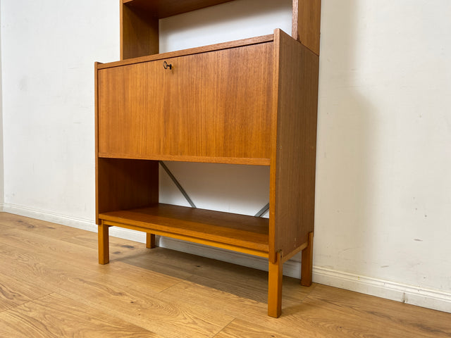 WMK Eleganter und gut erhaltener skandinavischer Wohnzimmerschrank in Teakholz mit Vitrine und Barschrank # Highboard Bücherschrank Bücherregal Kommode Regal Barkommode Sideboard Vintage Mid-Century