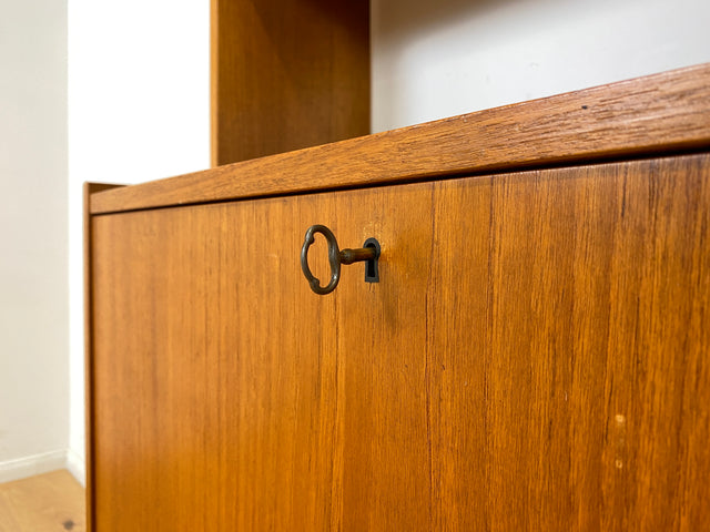 WMK Eleganter und gut erhaltener skandinavischer Wohnzimmerschrank in Teakholz mit Vitrine und Barschrank # Highboard Bücherschrank Bücherregal Kommode Regal Barkommode Sideboard Vintage Mid-Century