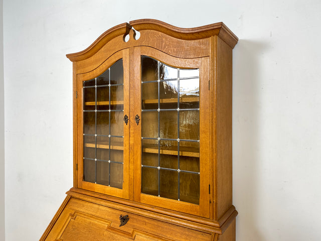 WMK Hochwertiger und sehr gut erhaltener dänischer 60er Jahre Aufsatzsekretär im Barockstil aus massiver Eiche mit edlen Messinggriffen # Sekretär Schreibschrank Schreibtisch Vitrine Schrank Vintage