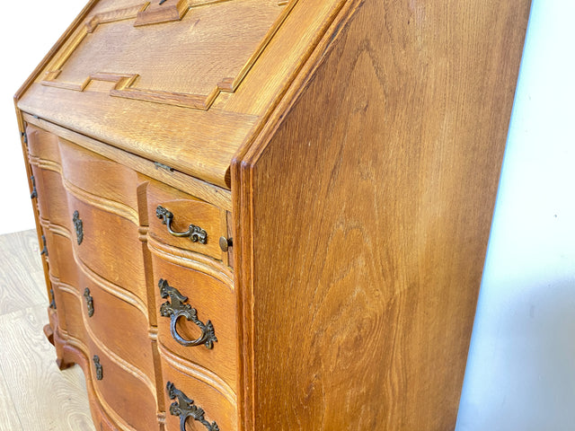 WMK Hochwertiger und sehr gut erhaltener dänischer 60er Jahre Aufsatzsekretär im Barockstil aus massiver Eiche mit edlen Messinggriffen # Sekretär Schreibschrank Schreibtisch Vitrine Schrank Vintage