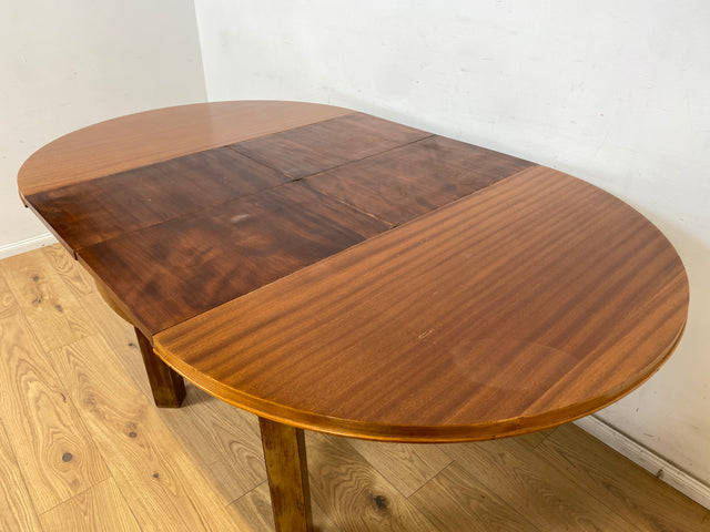 WMK Schöner jedoch etwas abgenutzter runder Mid-Century Esstisch , ausziehbar mit integrierter Ausziehplatte # Tisch Holztisch Esszimmertisch Küchentisch Ausziehtisch Dining Table Vintage Retro 60er