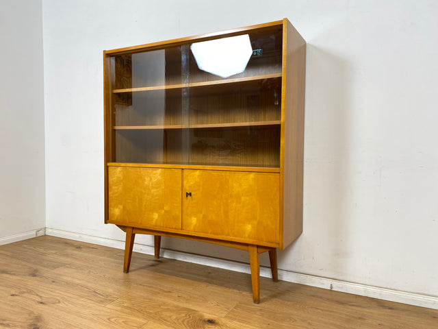 WMK Raumaufhellende & gut erhaltene Mid-Century Vitrine Modell 3336 von VEB Möbelfabrik Werdau aus 1964 # Highboard Glasvitrine Büchervitrine Bücherschrank Bücherregal Sideboard Kommode DDR Vintage