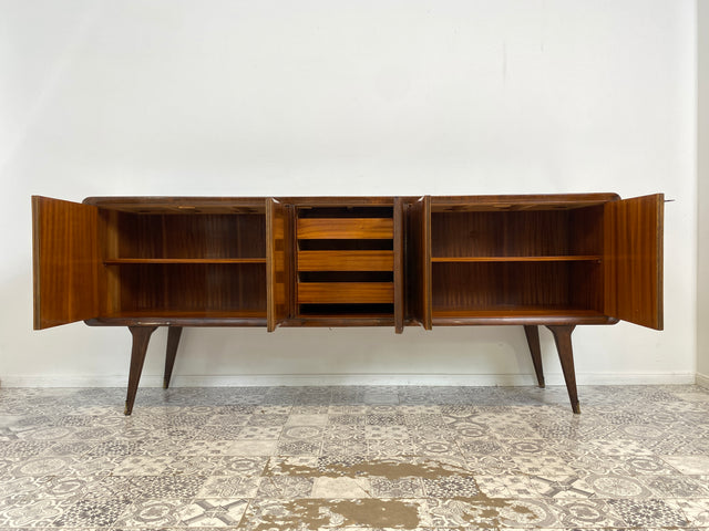 WMK Stilvolles & gut erhaltenes italienisches 50er Jahre Sideboard mit edler Glasoberfläche & Glasfront mit allegorischem Motiv # Kommode Schrank Anrichte Credenza Büfett TV-Board Mid-Century Vintage