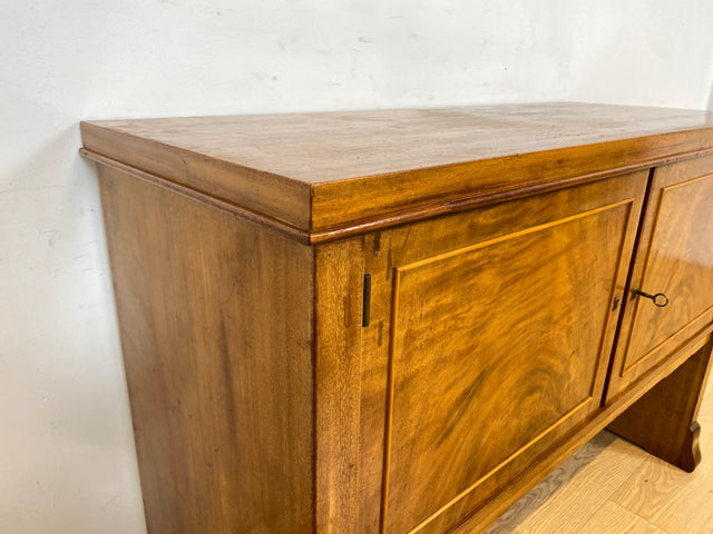 WMK Hochwertiger und sehr gut erhaltener Antiker Schrank aus massiven Holz im edlen Wurzelholz Furnier mit innenliegenden Schubladen # Sideboard Kommode Fernsehkommode Anrichte Art Deco Vintage 30er