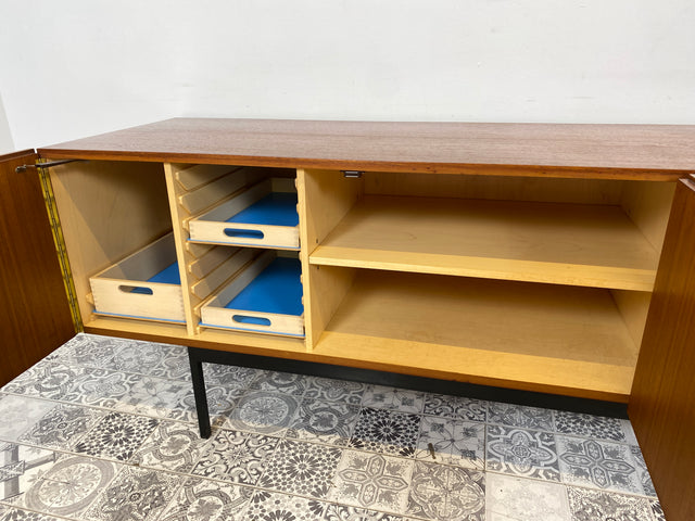 WMK Das Designer Highlight! Stilvolles 50er Jahre Designer Sideboard B40 in langer Ausführung (245cm) von Dieter Wäckerlin für Behr in Teakholz # Crendenza Anrichte TV-Lowboard Mid-Century Loft Teak