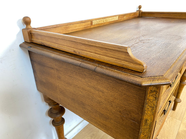 WMK Eleganter und gut erhaltener antiker dänischer Schreibtisch aus massivem Eichenholz mit hübschen Messinggriffen # Sekretär Schreibschrank Ladysekretär Arbeitstisch Desk Gründerzeit Barock Vintage