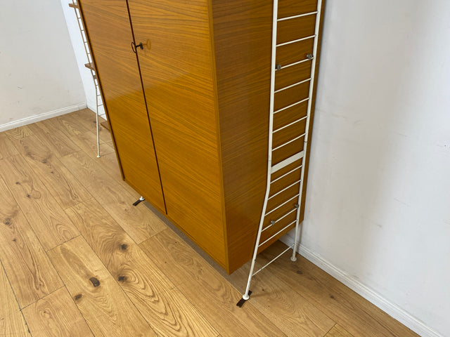 Kultiges modulares DDR Regalsystem Sybille aus 1968 mit Kleiderschrank & Vitrine
