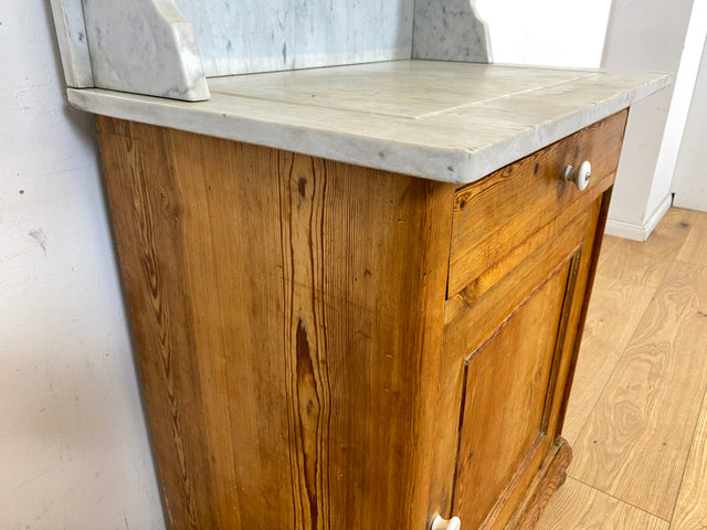 WMK Sehr hübsche dänische antike Kommode aus vollem Holz mit Marmor Aufsatz und Schublade # Schrank Marmorkommode Flurkommode Waschtisch Ablage Wickelkommode Weichholz Biedermeier Jugendstil Vintage