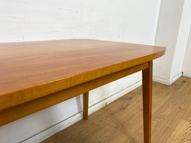 WMK Hübscher & sehr gut erhaltener Mid-Century Salontisch in freundlichem hellem Holz mit zeittypischen konischen Tischbeinen # Tisch Couchtisch Esstisch Küchentisch Holztisch Vintage Retro 50er 60er