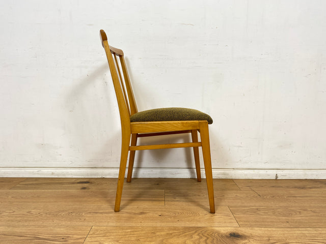 WMK Set aus 4 formschönen, bequemen und gut erhaltenen hellen 50er Jahre Sprossenstühle mit grünem Originalbezug # Stühle Küchenstühle Esszimmerstühle Holzstühle Dining Chairs Mid-Century Vintage 60er