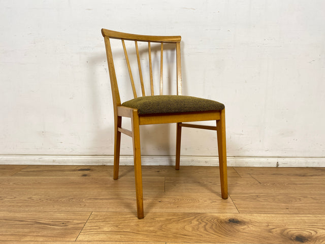 WMK Set aus 4 formschönen, bequemen und gut erhaltenen hellen 50er Jahre Sprossenstühle mit grünem Originalbezug # Stühle Küchenstühle Esszimmerstühle Holzstühle Dining Chairs Mid-Century Vintage 60er