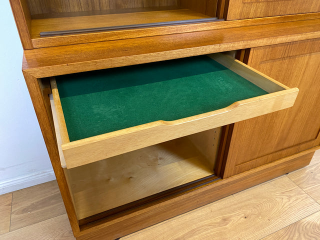 WMK # Hochwertiger skandinavischer Designer Schrank von Poul Hundevad , Massivholz in Teak , mit Regal # Highboard Bücherregal Bücherschrank Sideboard Desk Danish Design Mid-Century Vintage Teakholz