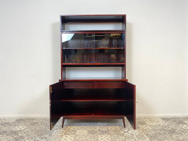 WMK Besonders schöner & gut erhaltener Mid-Century Vitrinenschrank mit Glasschiebetüren & Schubladen, Vollholz, 1961 # Vitrine Highboard Bücherschrank Bücherregal Sideboard Kommode Vintage 50er 60er