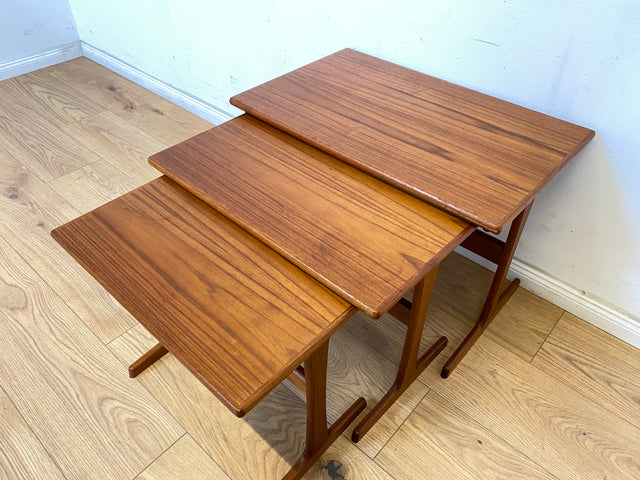 WMK Stilvoller & sehr gut erhaltener skandinavischer 3-in-1 Satztisch aus Teakholz, by Kai Krisitiansen for Vildbjerg Møbelfabrik, 1970er # Couchtisch Beistelltisch Designertisch Danish Design Vintage