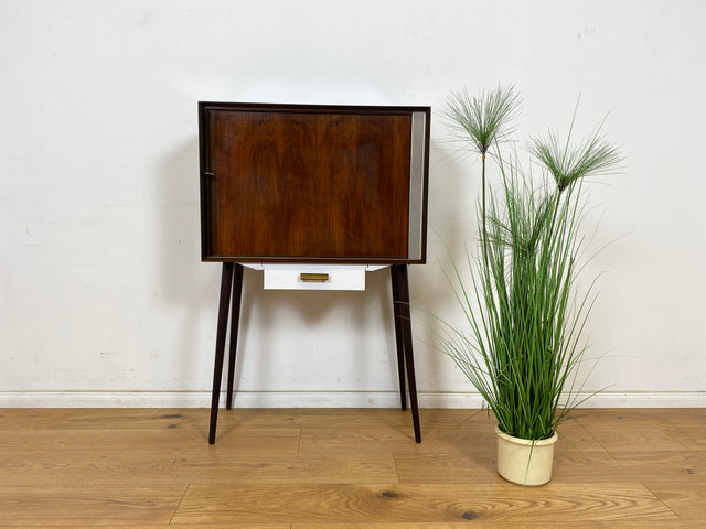 WMK Besonders filigrane & sehr gut erhaltene Mid-Century Kommode, früherer Fernsehschrank, mit nachträglich eingebauter Schublade # Schrank Barkommode Bar Barschrank Sideboard Anrichte Vintage 50er