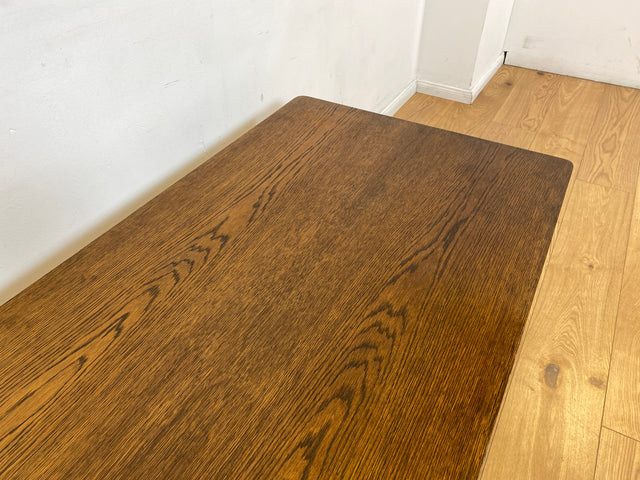 WMK I Hochwertiger großer 70er Jahre Couchtisch im Stile von Jean Gillon und Arne Norell aus massiver Eiche I Wohnzimmertisch Coffee Table Sitzgarnitur Danish Design Skandinavisch Mid-Century Vintage