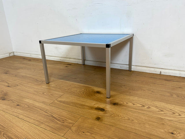 WMK Seltener & sehr gut erhaltener französischer 70er Jahre Designer Couchtisch von Jean René Talopp mit Alu Rahmen & kunstvoller Glasplatte in Blau # Couchtisch Wohnzimmertisch Coffee Table Vintage