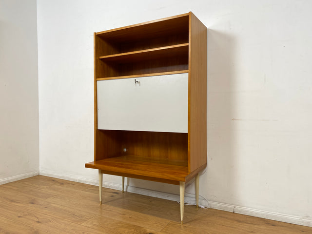 WMK I Besonders schöner heller Mid-Century Schreibschrank mit Beleuchtung