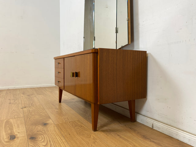 WMK Stilvolle und gut erhaltene Mid-Century Spiegelkommode aus vollem Holz mit Schubladen und Messinggriffen # Frisierkommode Schminkkommode Sideboard Kommode Spiegel Ganzkörperspiegel 60er Vintage