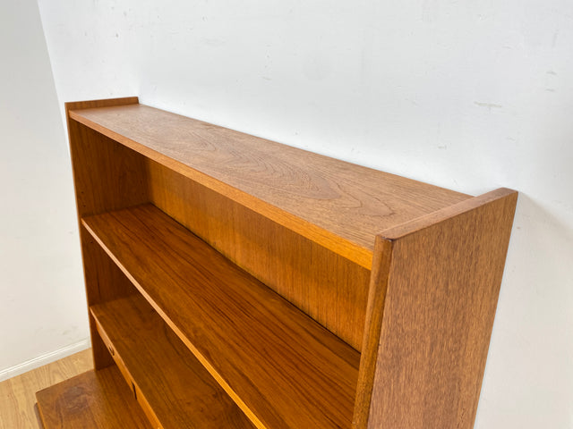 WMK Stilvoller skandinavischer Bücherschrank in Teakholz mit Schubladen & ausziehbarer Schreibplatte # Bücherregal Sekretär Regal Schreibschrank Highboard Sideboard Vintage Danish Design Mid-Century