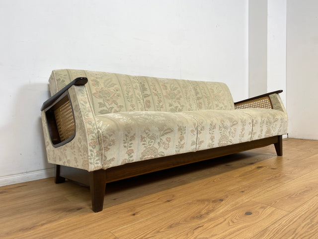 WMK Wunderschönes & sehr gut erhaltenes 50er Jahre Schlafsofa mit feinem floralem Bezug, Wiener Geflecht & Bettwäschefach # Sofa Couch Schlafcouch Klappcouch Daybed Sitzgarnitur Mid-Century Vintage