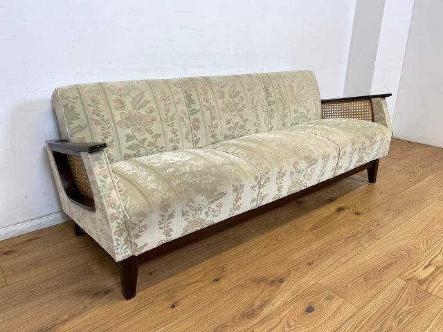 WMK Wunderschönes & sehr gut erhaltenes 50er Jahre Schlafsofa mit feinem floralem Bezug, Wiener Geflecht & Bettwäschefach # Sofa Couch Schlafcouch Klappcouch Daybed Sitzgarnitur Mid-Century Vintage