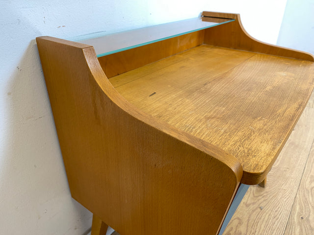 WMK 1/2 Besonders schöner & gut erhaltener Mid-Century Nachttisch , Vollholz ,  mit Schubladen in blau bezogen # Nachtschrank Nachtkommode Nachtschränkchen Bedside Table Kommode Vintage DDR 50er 60er