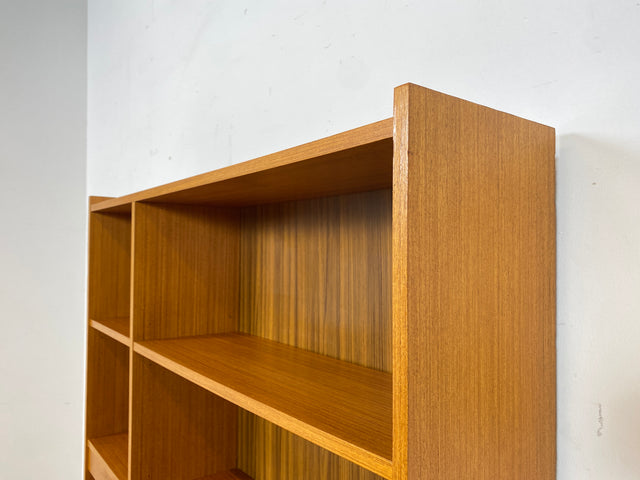 WMK Stilvoller skandinavischer Bücherschrank mit ausziehbarer Schreibplatte, Schubladen & verstell. Regalböden # Bücherregal Sekretär Regal Schreibschrank Highboard Sideboard Vintage Mid-Century 60er