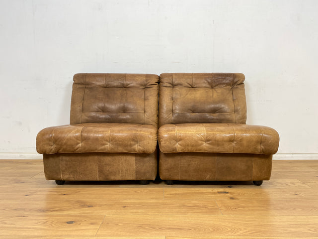 WMK Große & sehr bequeme modulare Vintage Sitzgarnitur aus 3er & 2er Sofa , 2 Sessel & Hocker in echt Leder mit Patina # Ledergarnitur Eckgarnitur Ledersofa Ledercouch Ecksofa Ledersessel Couch 70er