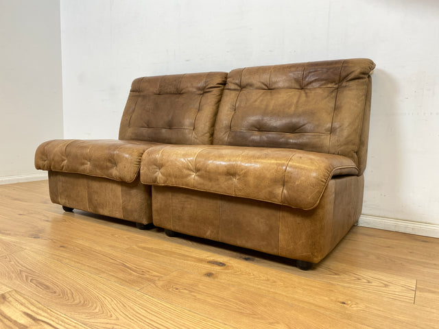 WMK Große & sehr bequeme modulare Vintage Sitzgarnitur aus 3er & 2er Sofa , 2 Sessel & Hocker in echt Leder mit Patina # Ledergarnitur Eckgarnitur Ledersofa Ledercouch Ecksofa Ledersessel Couch 70er