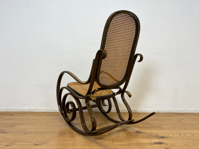 WMK I Eleganter italienischer Bugholz Schaukel Stuhl mit Wiener Geflecht von Sautto & Liberale im Thonet Stil, 1930-1960 I Sessel Fauteuil Lese Relax Rocking Chair Korb Vintage Berlin Bayern Bremen