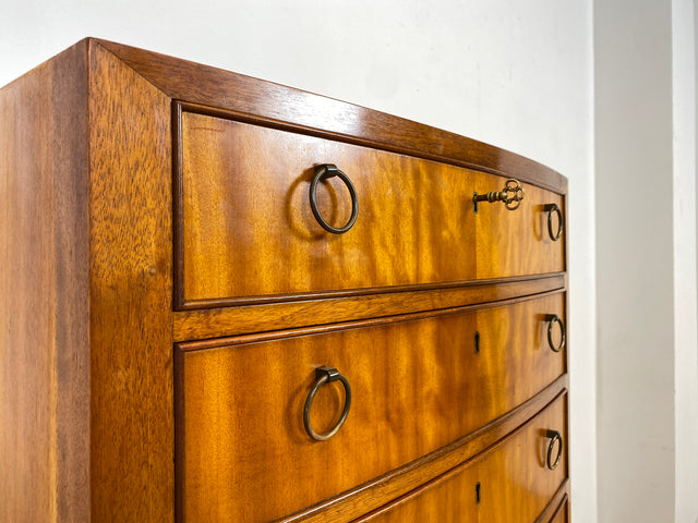 WMK Stilvoller und sehr gut erhaltener dänischer Hochschrank , Vollholz in Mahagoni , mit Schubladen  und Messingbeschlägen # Schrank Kommode Schubladenkommode Wäschekommode Highboard Stilmöbel Vintage