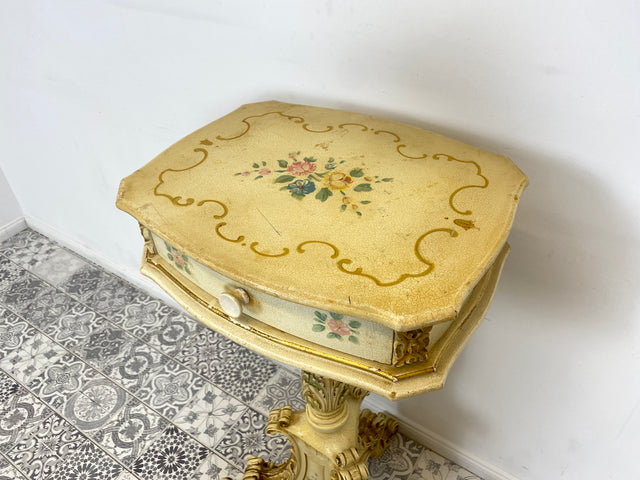 WMK Pompöser handbemalter Vintage Säulentisch im florentinischem Stil hübsch patiniert und reichverziert, mit Schublade # Beistelltisch Ablage Säule Blumenständer Barock Rokoko im Stile Casa