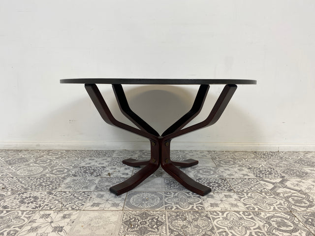 WMK Formschöner skandinavischer Designercouchtisch Falcon von Sigurd Ressel für Vatne Møbler mit seltener Tischplatte aus Schiefer # runder Couchtisch Wohnzimmertisch Coffee Table Vintage Mid-Century