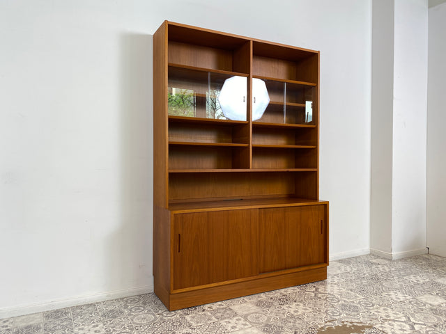 WMK Hochwertiges & sehr gut erhaltenes skandinavisches Designerregal von Poul Hundevad , Massivholz in Teak # Vitrine Bücherschrank Bücherregal Sideboard Danish Design Mid-Century Vintage Teakholz