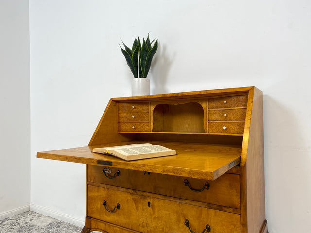 WMK Besonders schöner & gut erhaltener Mid-Century Sekretär aus vollem Holz mit hübschen Messinggriffen # Schreibschrank Schreibtisch Kommode Schubladenkommode Wäschekommode Vintage Chippendale Lady