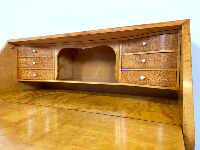 WMK Besonders schöner & gut erhaltener Mid-Century Sekretär aus vollem Holz mit hübschen Messinggriffen # Schreibschrank Schreibtisch Kommode Schubladenkommode Wäschekommode Vintage Chippendale Lady