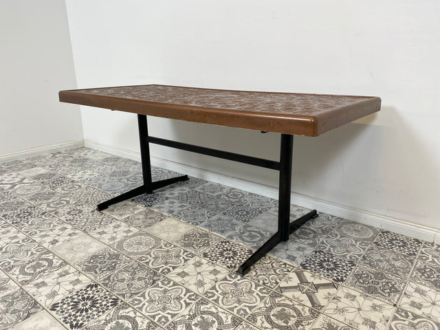 WMK Cult but slightly worn Space Age coffee table with a pretty plastic table top, also suitable for outdoor use # Living room table table sofa table 70s retro vintage - delivery possible