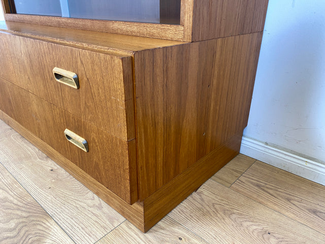 WMK Hochwertiger und sehr gut erhaltener Retro Highboard , Vollholz in Teak , aus 1973 von Brumax mit Schubladen & Vitrine # Schrank Bücherschrank Wohnzimmerschrank Kommode Vintage Teakholz 60er 70er