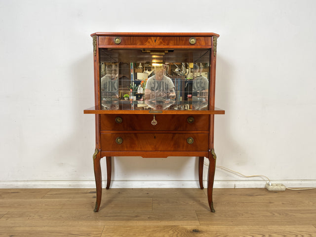 WMK Wunderschöner & sehr gut erhaltener skandinavischer Stilmöbel Barschrank mit verspiegeltem Barfach, Beleuchtung & edlen Messingbeschlägen # Schrank Barkommode Bar Kommode Hausbar Highboard Vintage