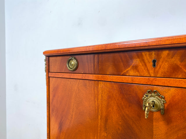 WMK Wunderschöner & sehr gut erhaltener skandinavischer Stilmöbel Barschrank mit verspiegeltem Barfach, Beleuchtung & edlen Messingbeschlägen # Schrank Barkommode Bar Kommode Hausbar Highboard Vintage