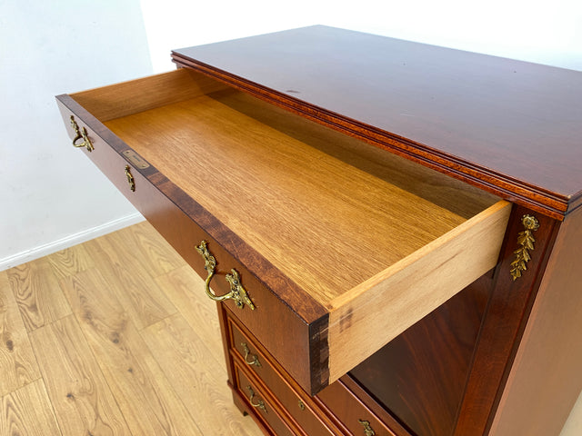 WMK Vornehmer und sehr gut erhaltener Vintage Sekretär in antikem Stil aus Vollholz in edlem Mahagoni mit feinen Messinggriffen # Schreibschrank Schreibtisch Highboard Schrank Desk Biedermeier Vintage